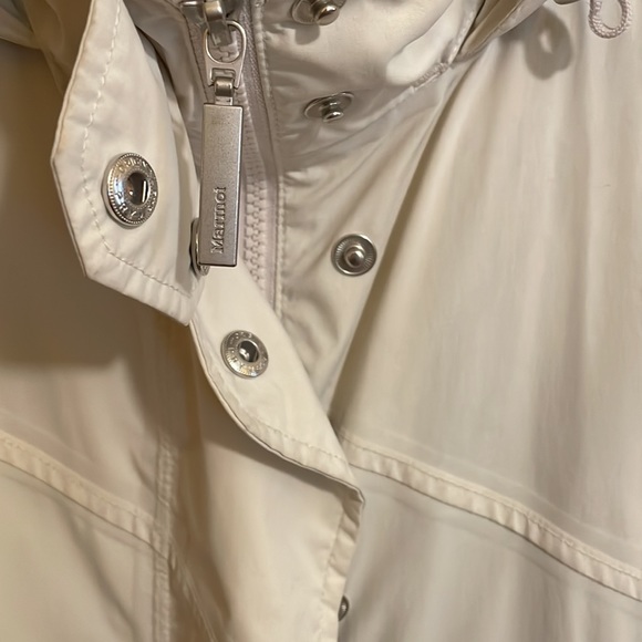 Marmot Membrain Coat slim fitting size large w/ 2 zip pockets & 2 interior pkts - Picture 7 of 12